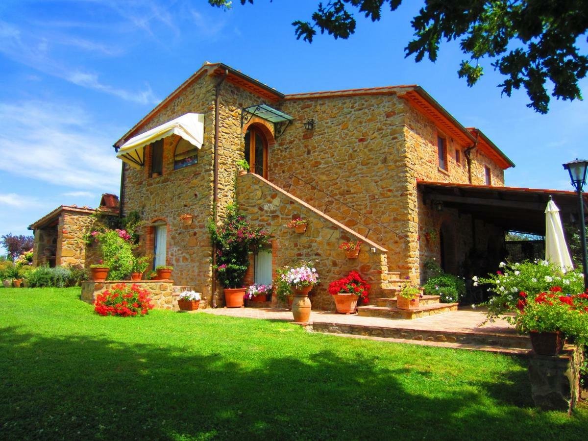 Casale Giacomini Bed & Breakfast Manciano Exterior photo