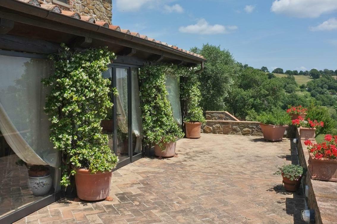 Casale Giacomini Bed & Breakfast Manciano Exterior photo