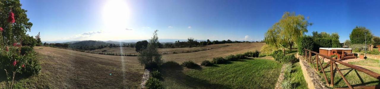 Casale Giacomini Bed & Breakfast Manciano Exterior photo